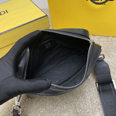 フェンディバッグ全体デザイン